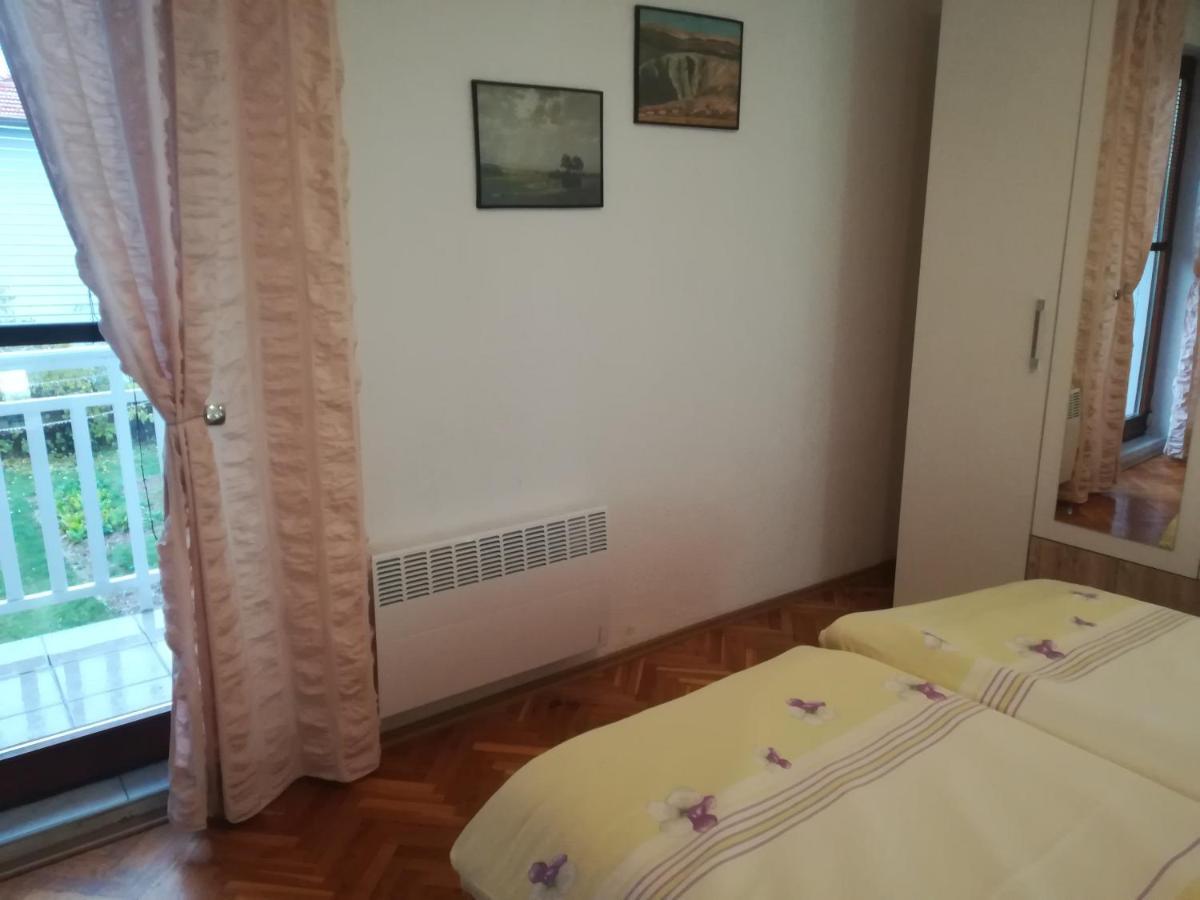 Apartman Lidija Ливно Екстериор снимка
