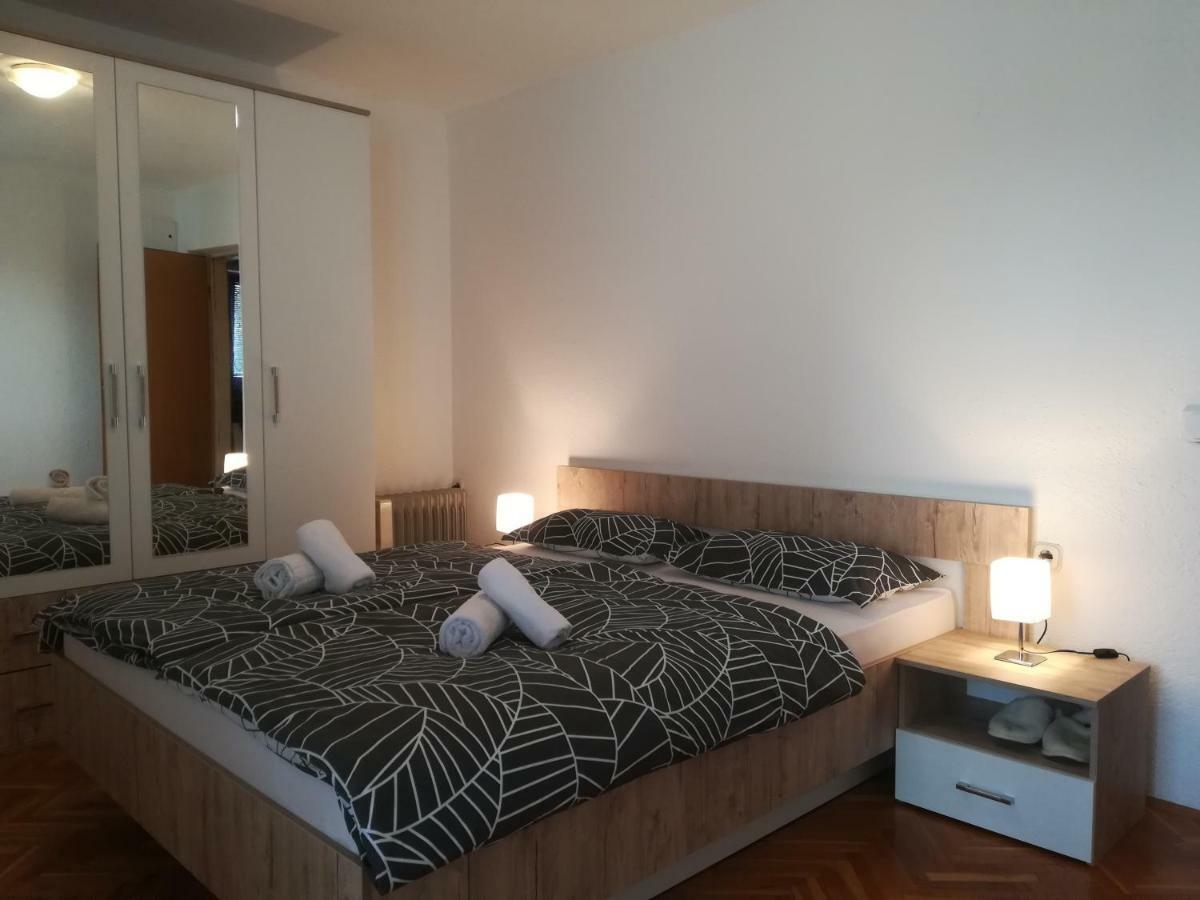 Apartman Lidija Ливно Екстериор снимка
